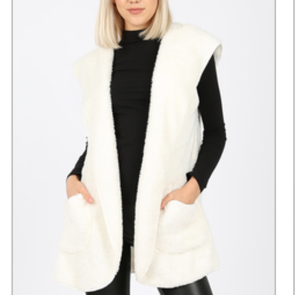 NEW🎈Oversized Ivory/Cream soft Sherpa vest - Picture 3 of 7